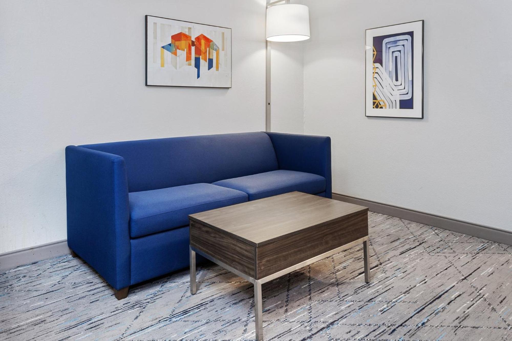 Holiday Inn Express & Suites Carmel North - Westfield By Ihg Eksteriør billede