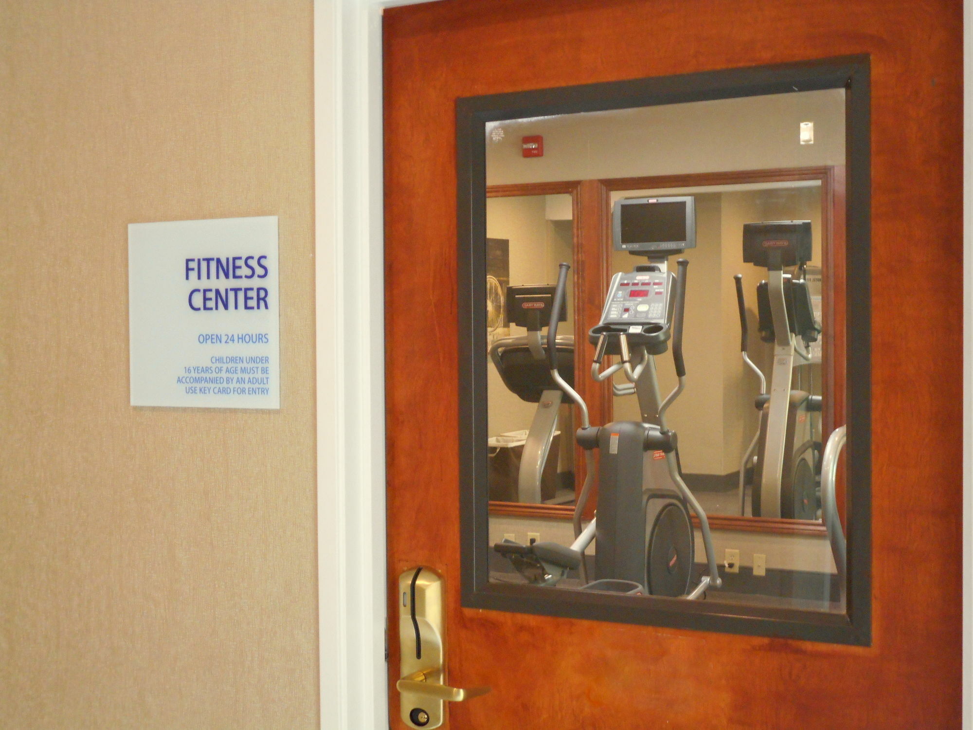 Holiday Inn Express & Suites Carmel North - Westfield By Ihg Eksteriør billede
